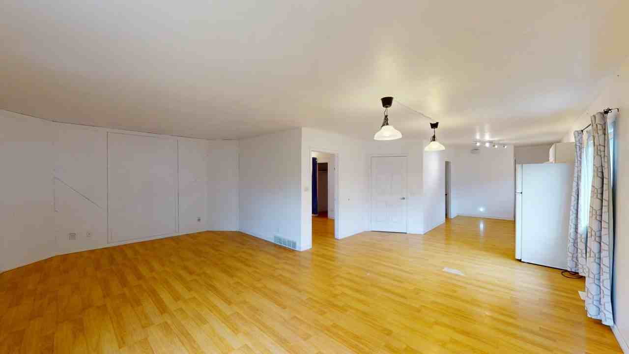 7226 Ogden Rd Se - Photo 5 of 23