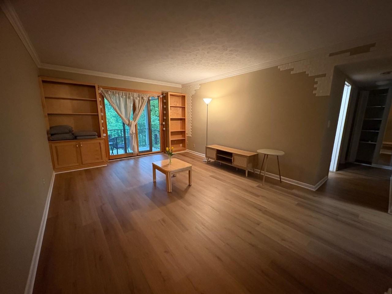 4614 S 6th St Apt 8 - Photo 7 of 20