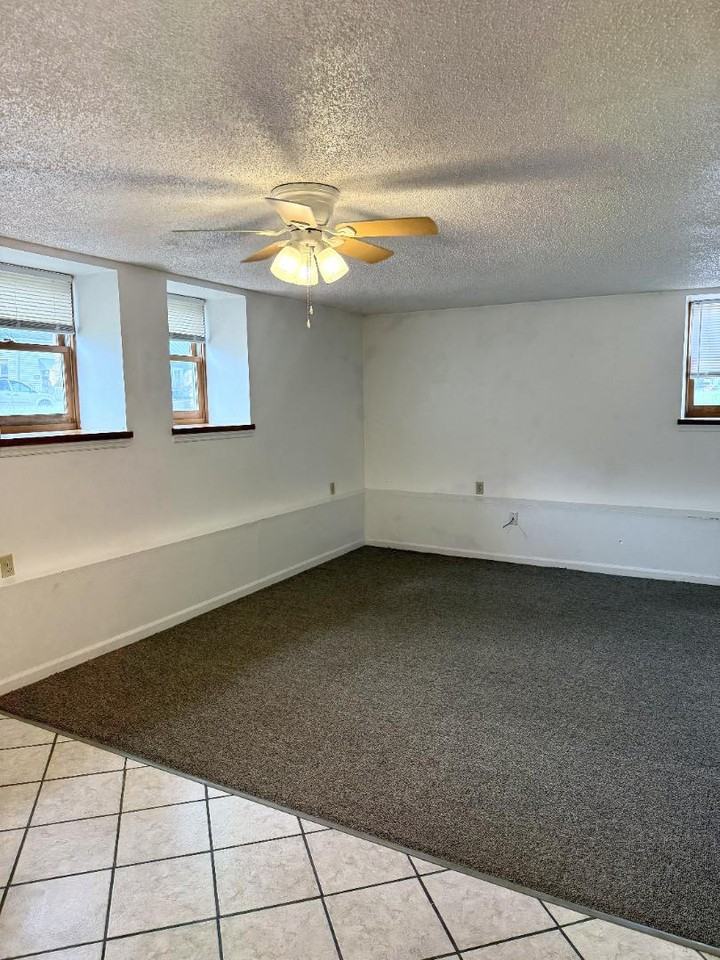Jackson Apartments - Photo 4 of 18