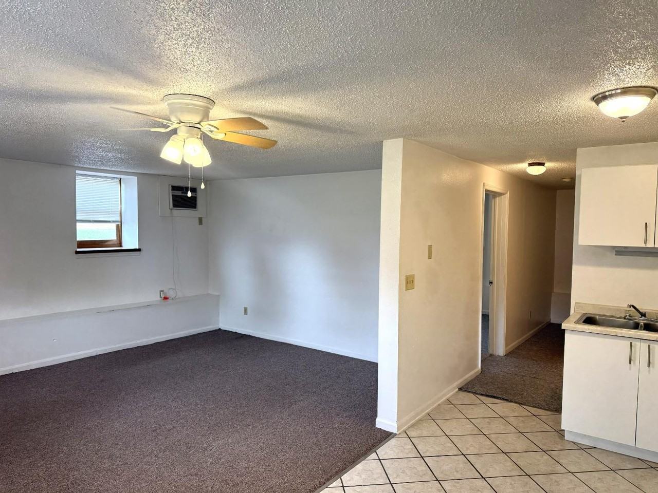 Jackson Apartments - Photo 6 of 18