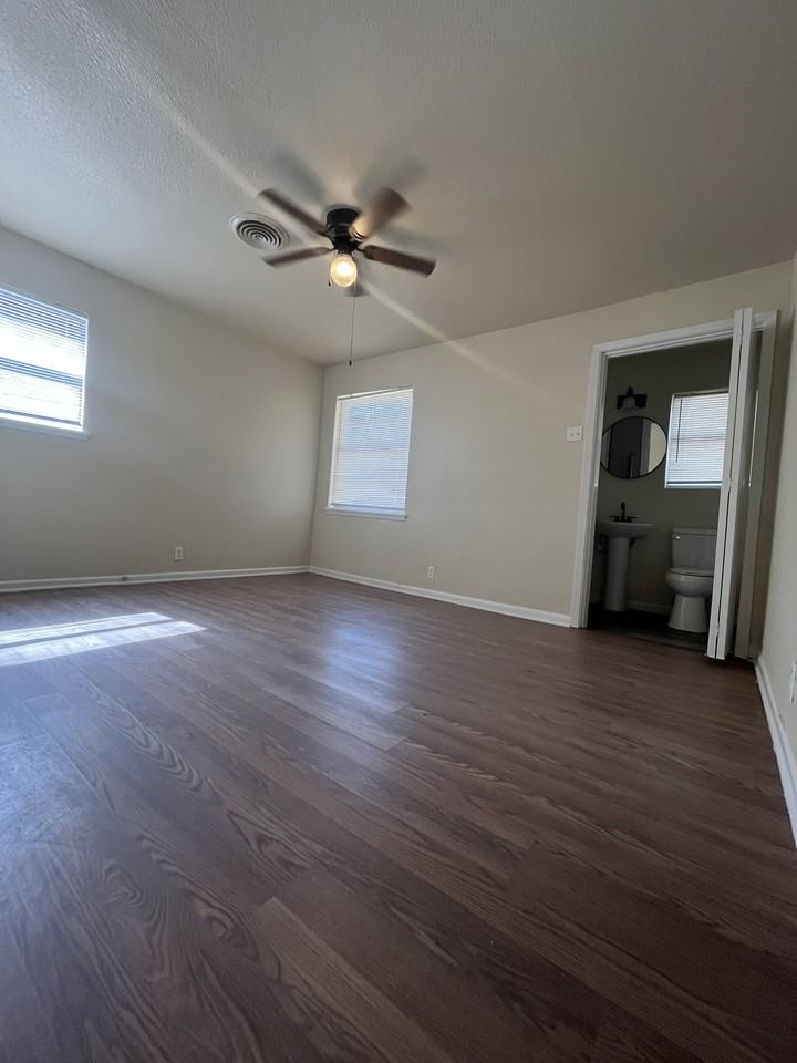1710 Avalon Rd #1 - Photo 7 of 13