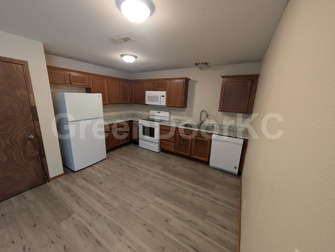 900 Fall Meadow Ln #900 - Photo 6 of 11