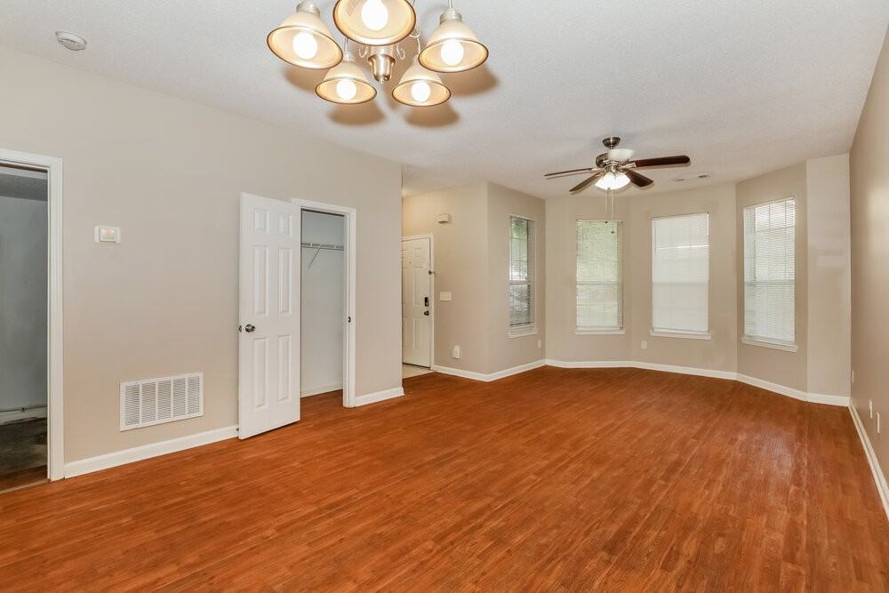 2497 Brianna Dr - Photo 6 of 17