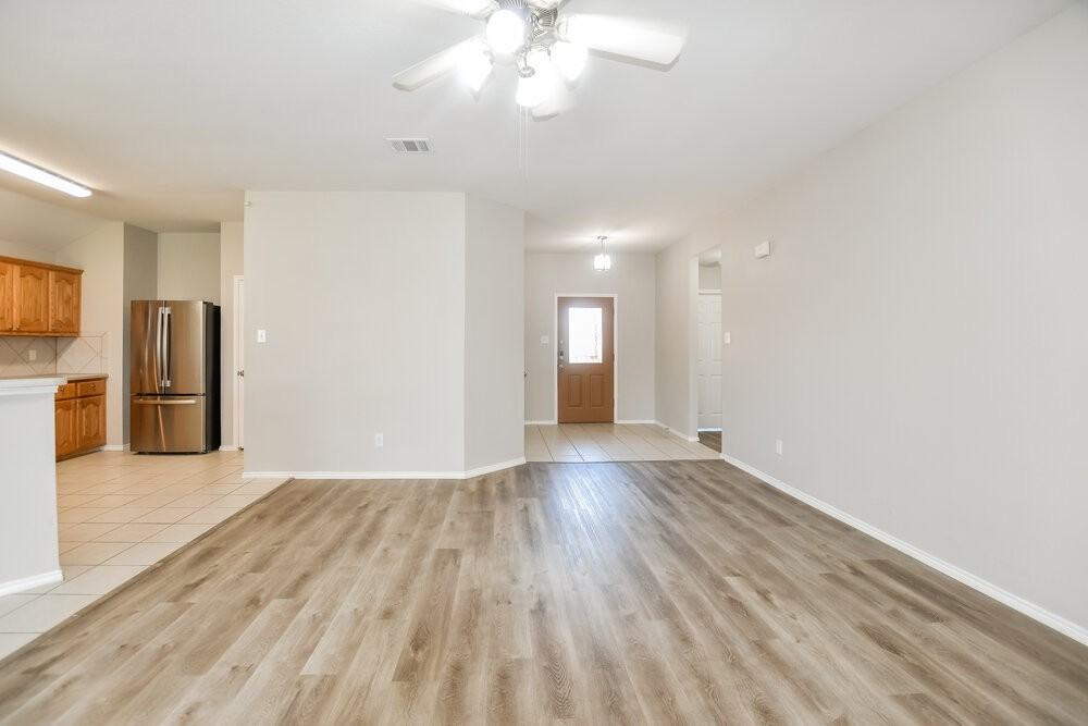 705 Orchid Blvd - Photo 3 of 16