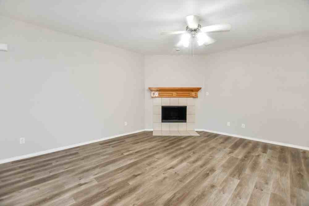 705 Orchid Blvd - Photo 5 of 16