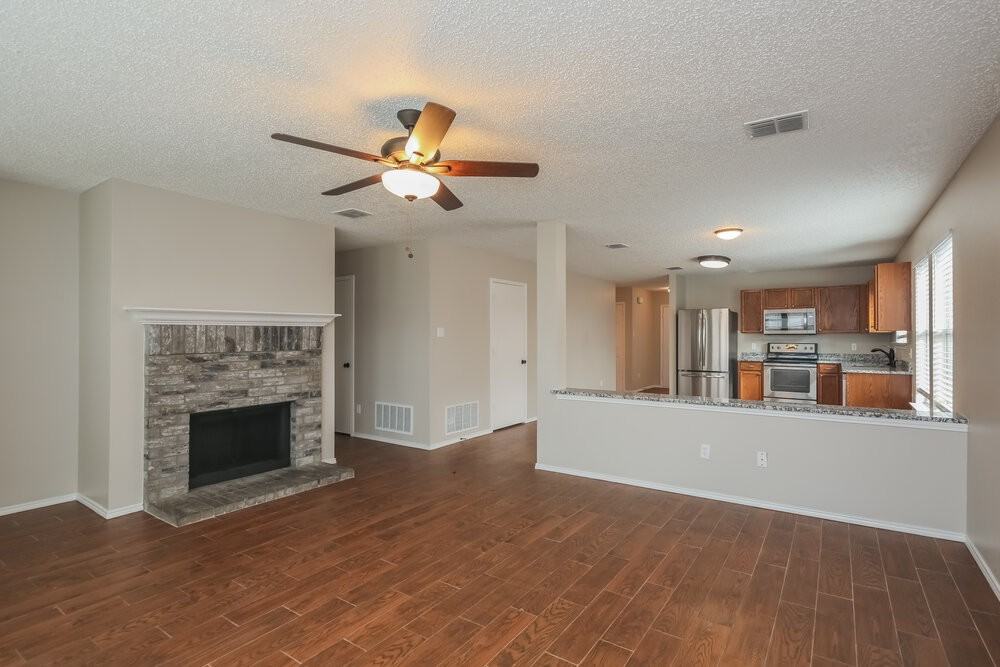 2813 Mcintosh Ct - Photo 6 of 16