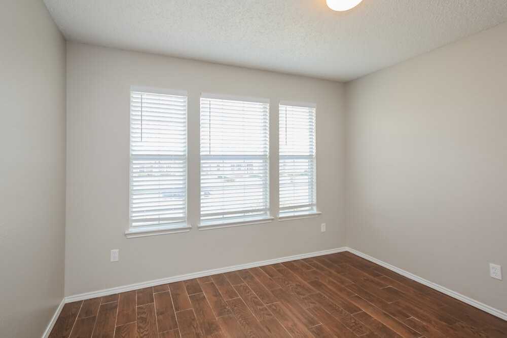 2813 Mcintosh Ct - Photo 7 of 16