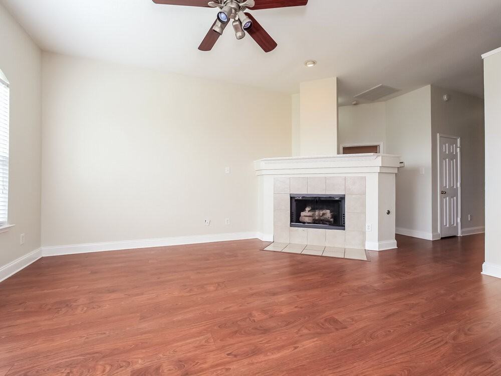 773 Silverbrook Dr - Photo 2 of 14