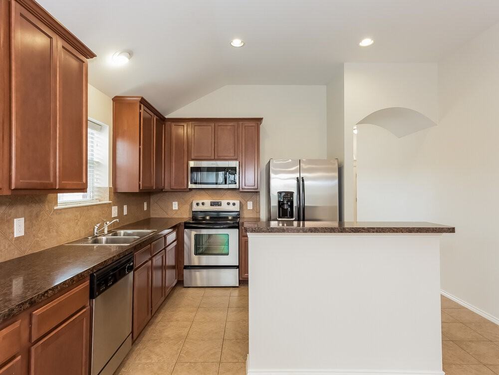 6229 Chalk Hollow Dr - Photo 3 of 13