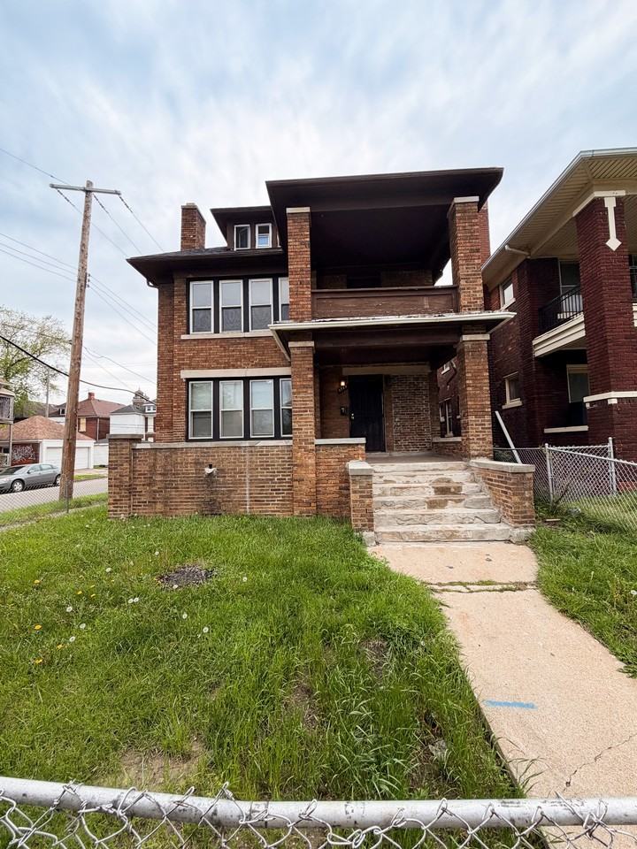 4114 W Euclid St #1
