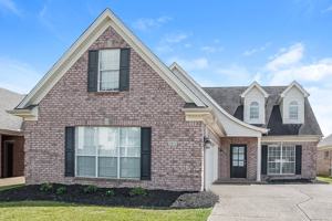 featured image of 2875 Liverpool Ln