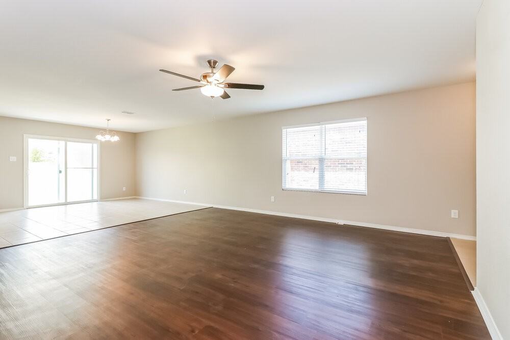 3132 Middleview Rd - Photo 3 of 14