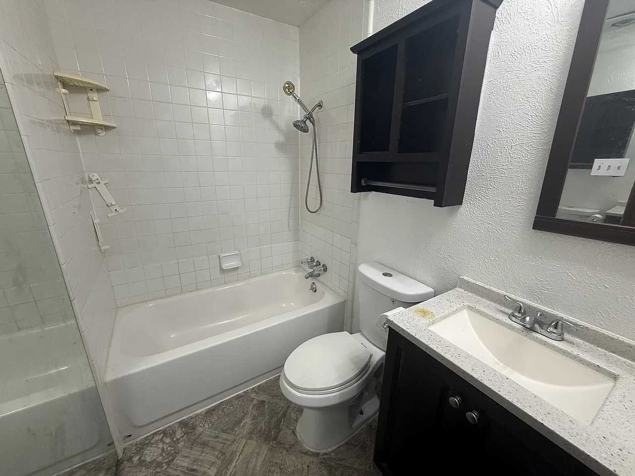 10209 Black Hickory Rd - Photo 7 of 12