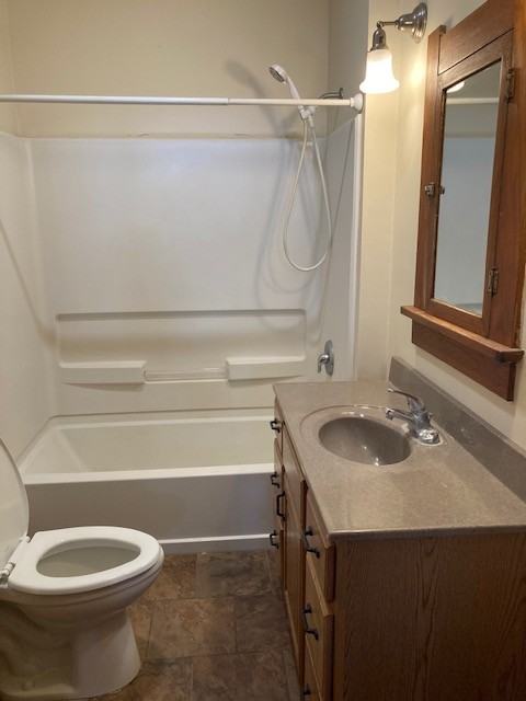 314 W 5th St #1 - Photo 6 of 8