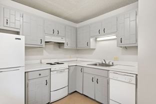 Comfortable 2 bedroom 1 bath. - Photo 1 of 1