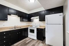 Charming 2 bedroom 1 bath. - Photo 1 of 1