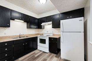 Charming 2 bedroom 1 bath. - Photo 1 of 1
