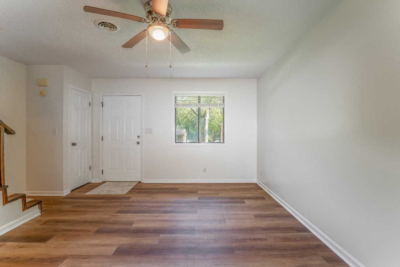 70 Greenville Hwy #1 - Photo 5 of 11