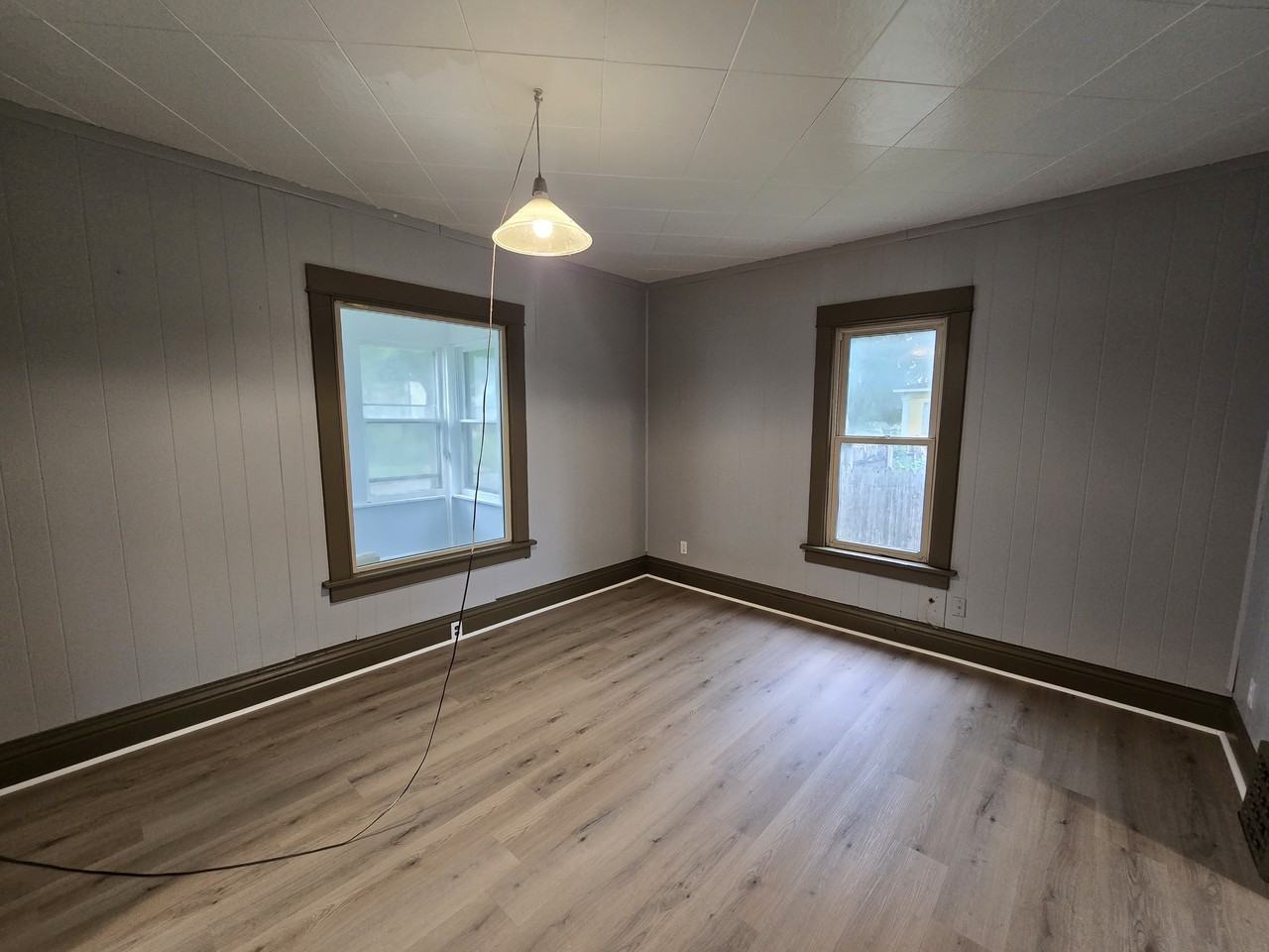 419 Bratnober St #1 - Photo 3 of 25