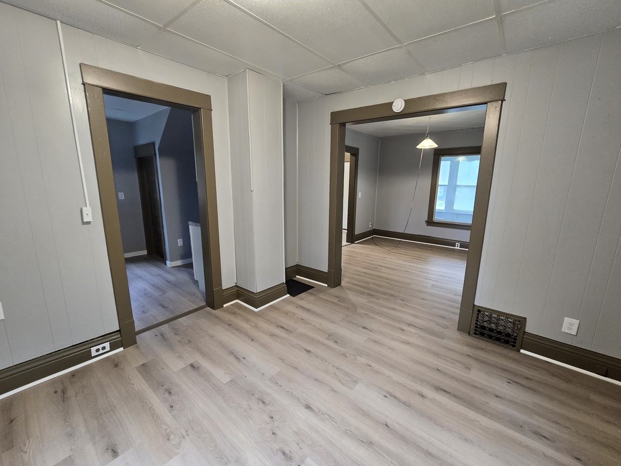 419 Bratnober St #1 - Photo 5 of 25