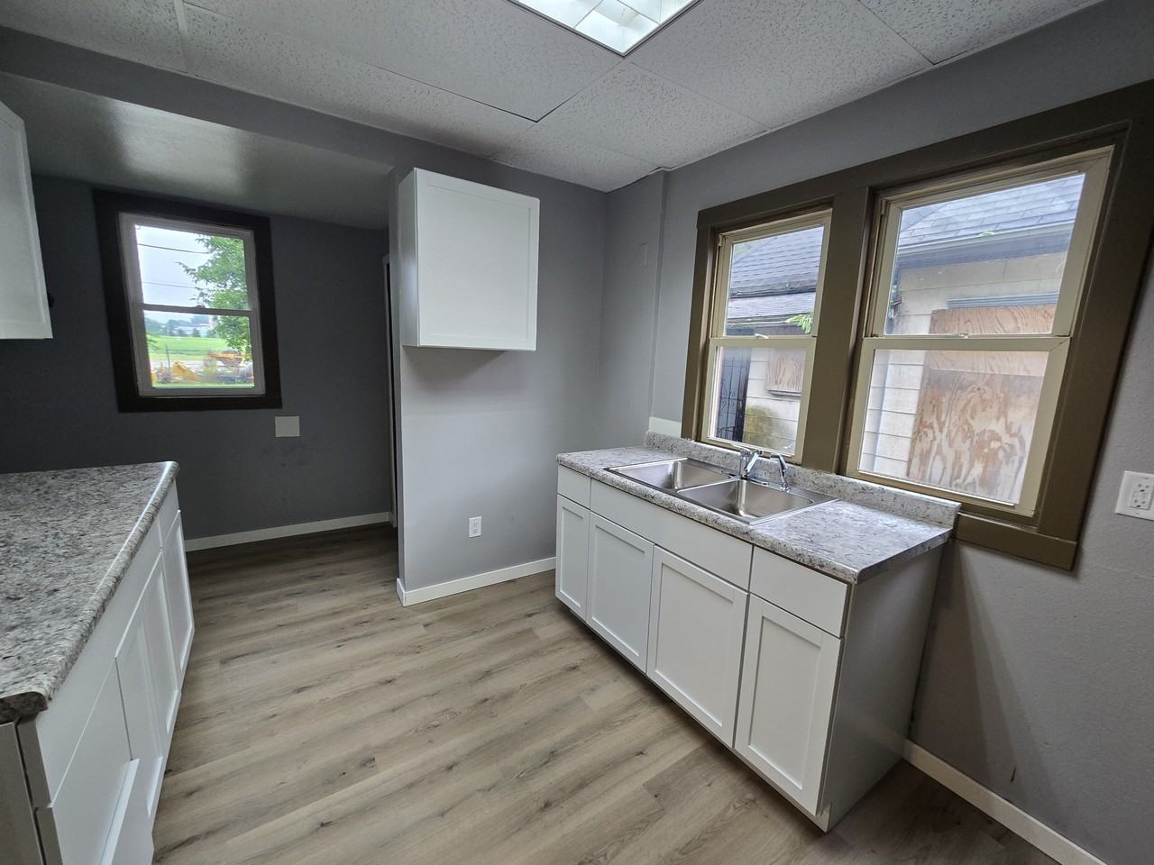 419 Bratnober St #1 - Photo 6 of 25