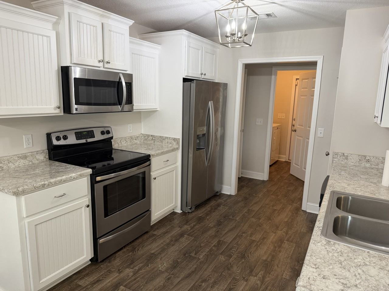 217 Stillwater Dr #1 - Photo 4 of 19