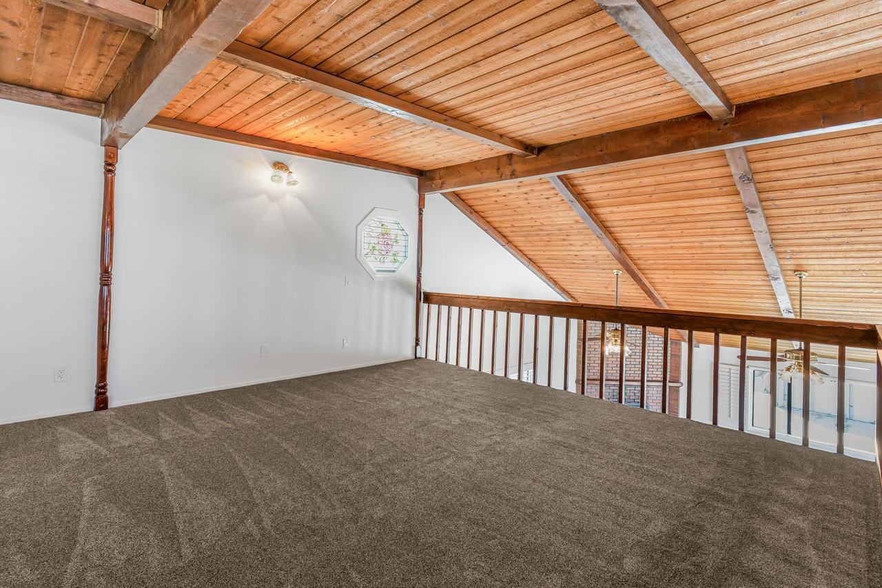 221 Rossmore Dr #1 - Photo 6 of 16
