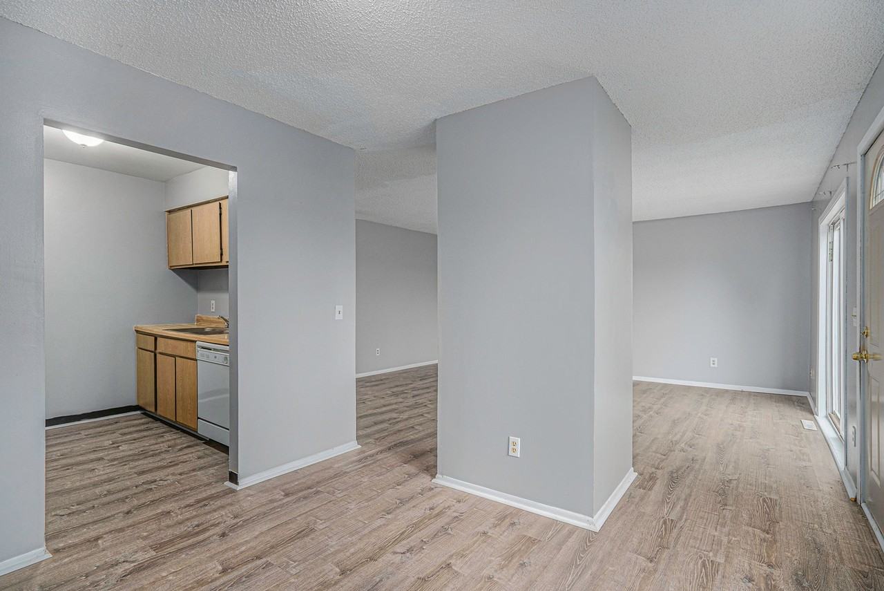 5955 Briarcliff Ln #C - Photo 5 of 13