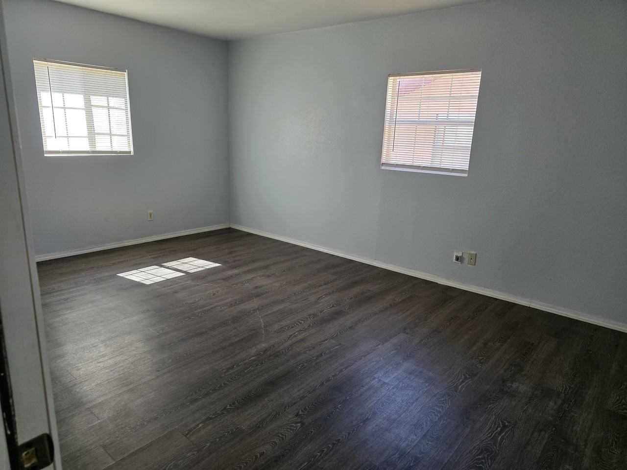 404 S Spruce Ave #1 - Photo 7 of 11