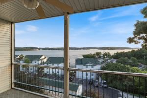 featured image of 1407 W Harbour Towne Dr #1