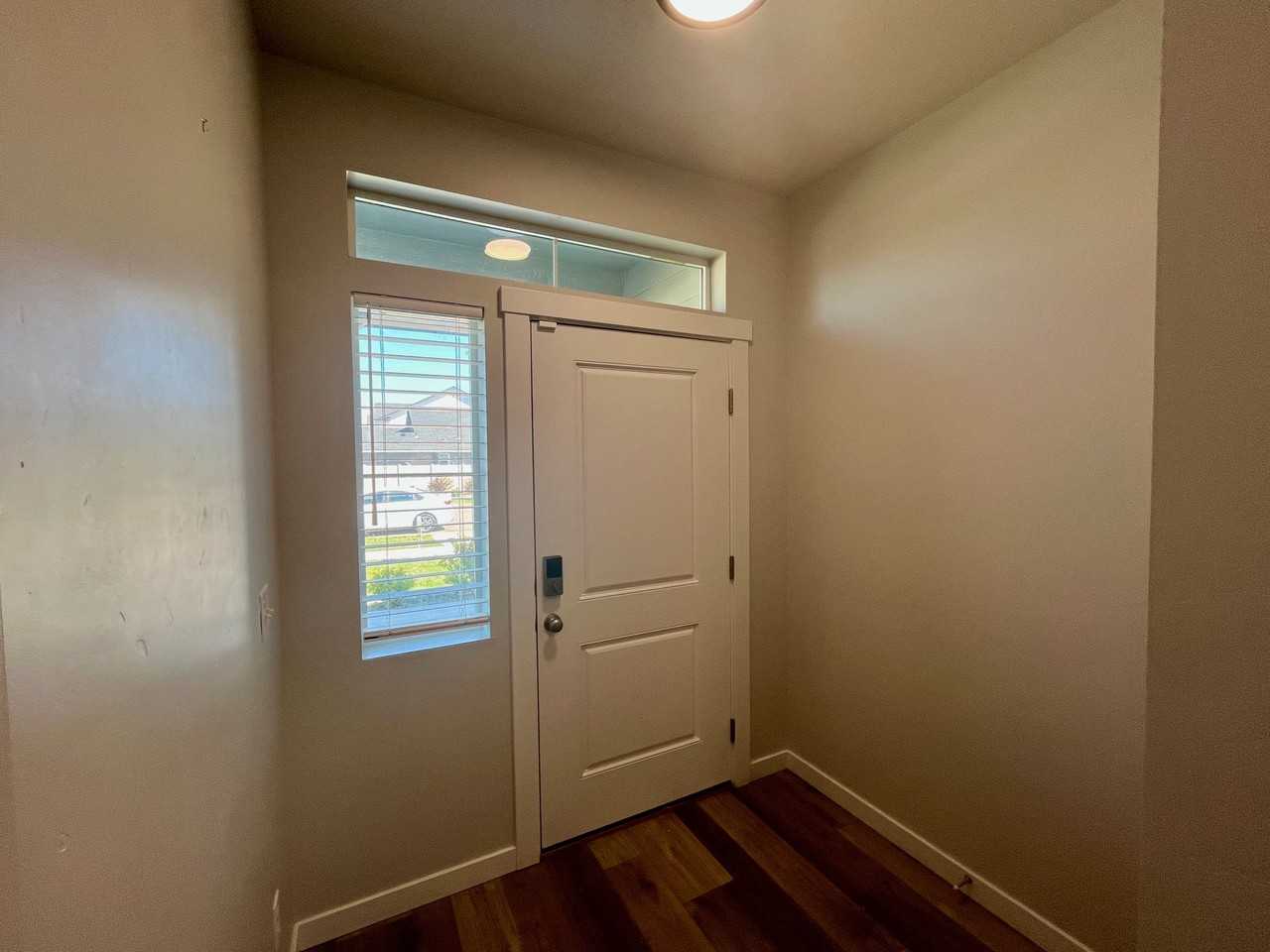 1209 W Davenport St #1 - Photo 3 of 32