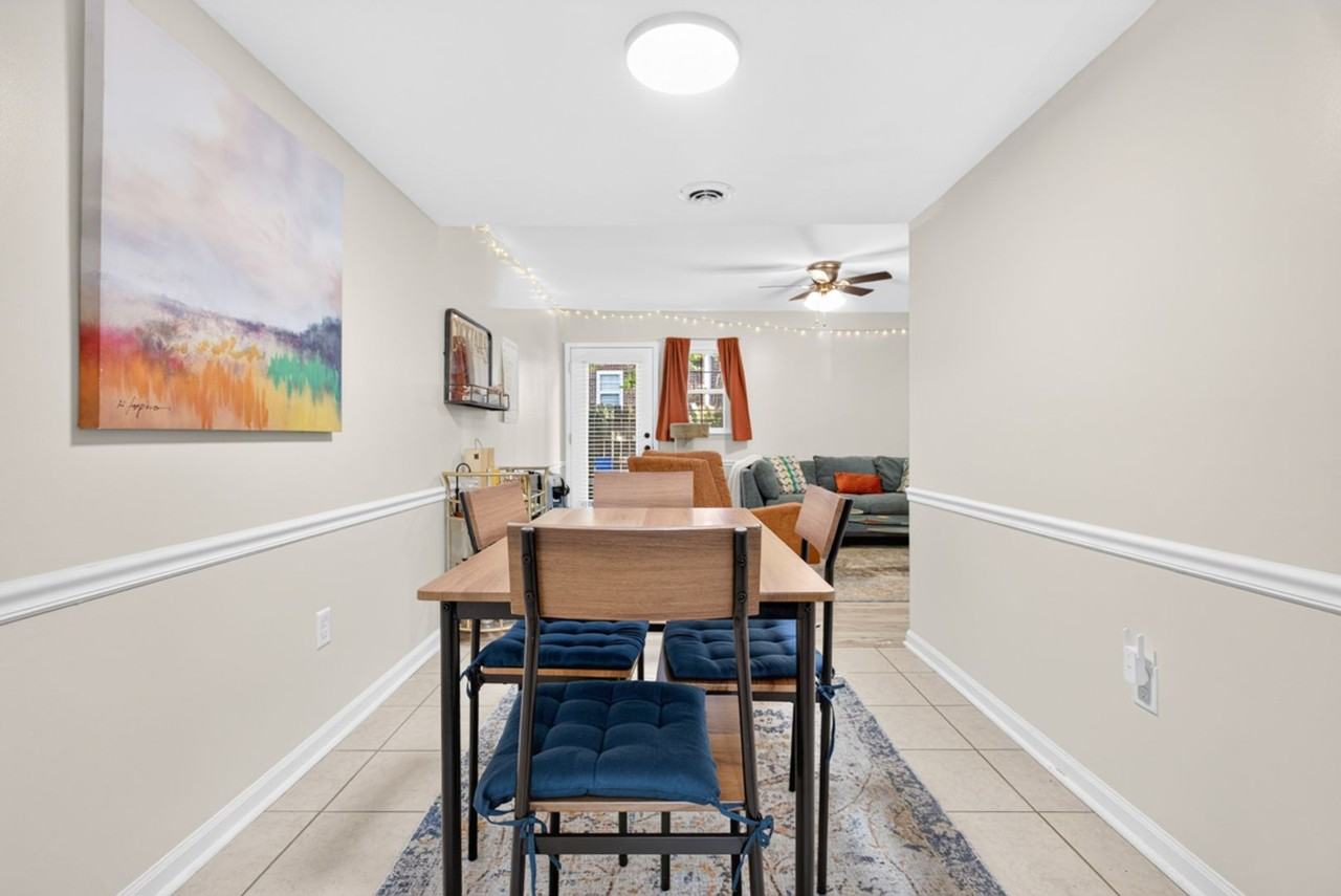 135 Dennis Dr - Photo 3 of 10