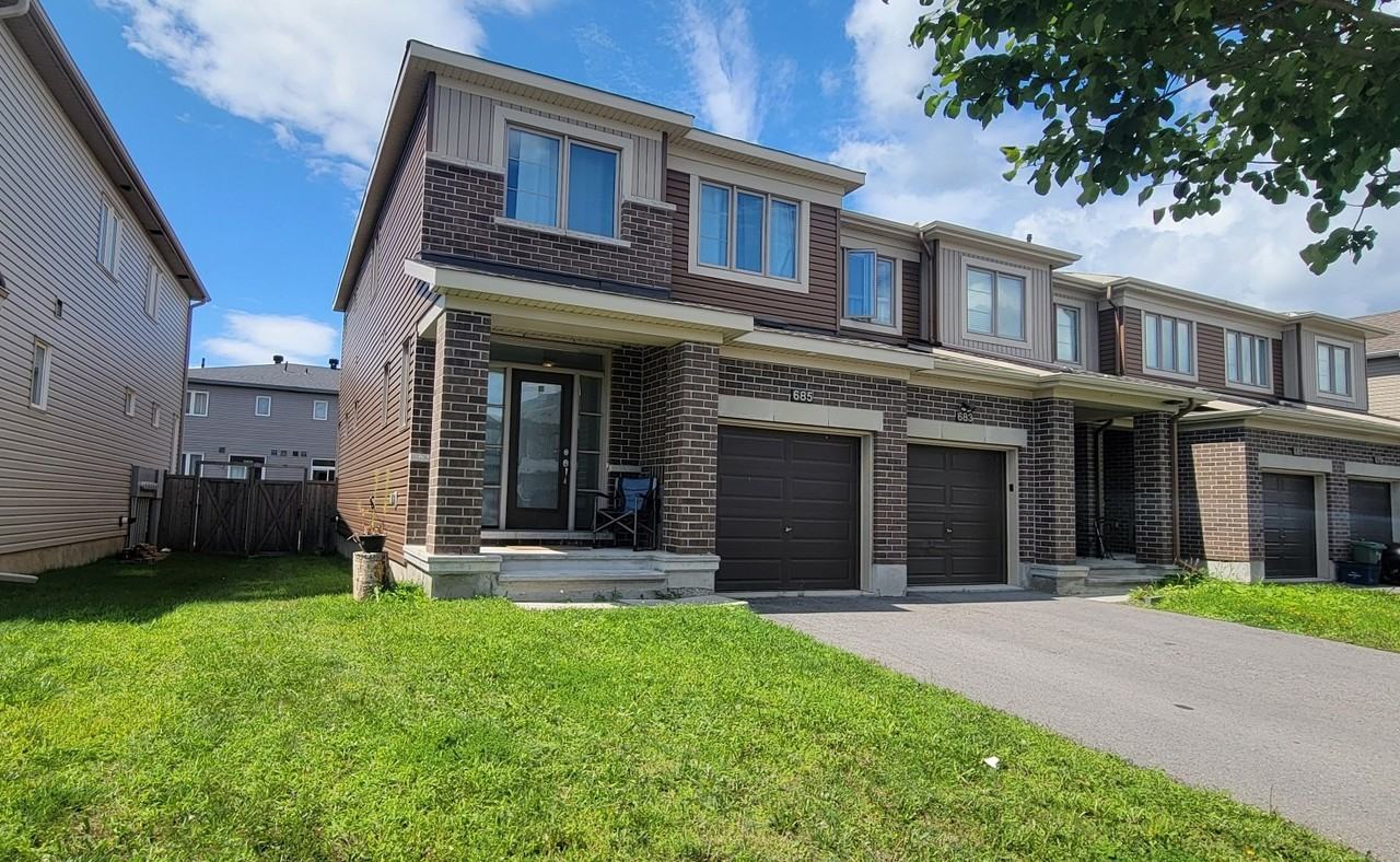 685 Jerome Jodoin Drive - Photo 2 of 22