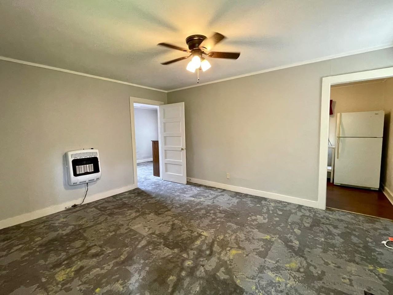 531 1/2 G St Nw #1 - Photo 4 of 16