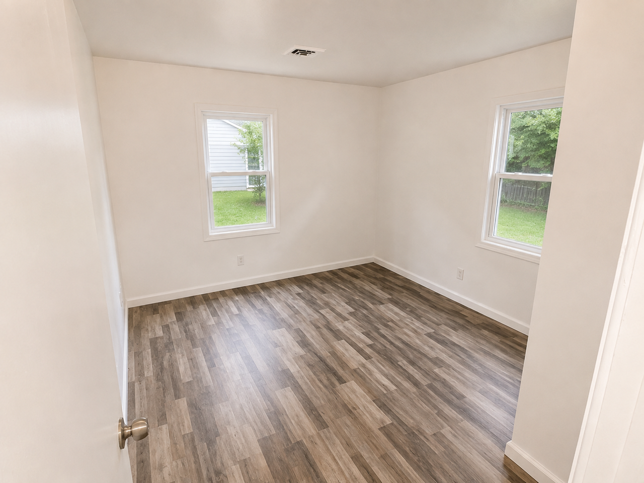 8 Saint Gregory Dr - Photo 6 of 10