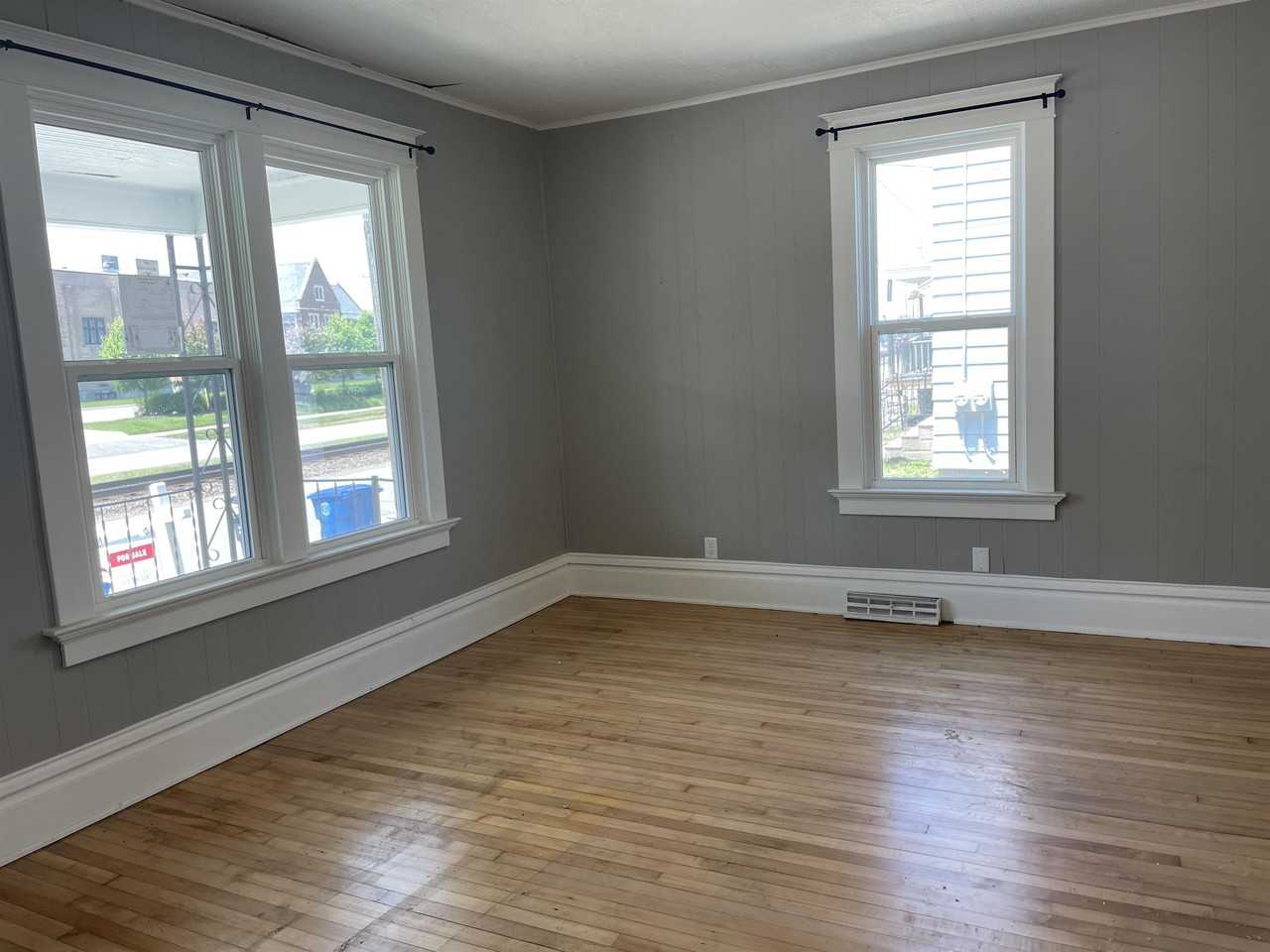312 Broad St Lowr - Photo 4 of 16