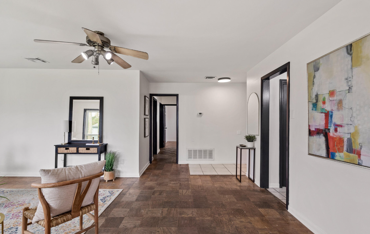 165 Antigua Dr #1 - Photo 7 of 11