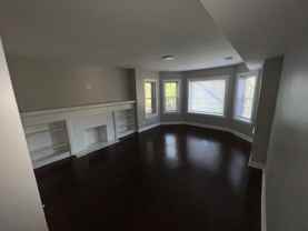 8121 S Maryland Ave - Photo 1 of 1