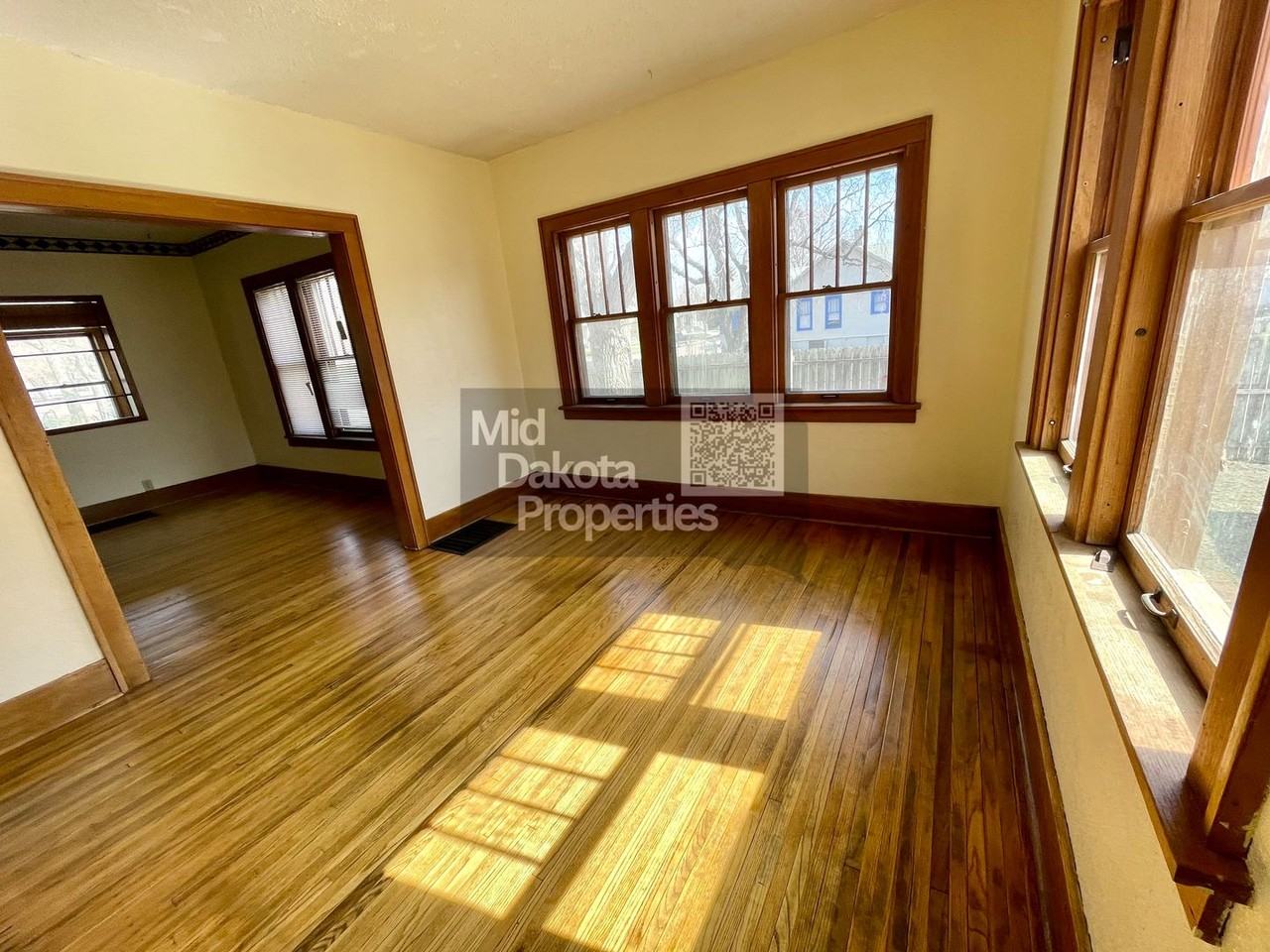 801 W 5th Ave - Photo 3 of 19