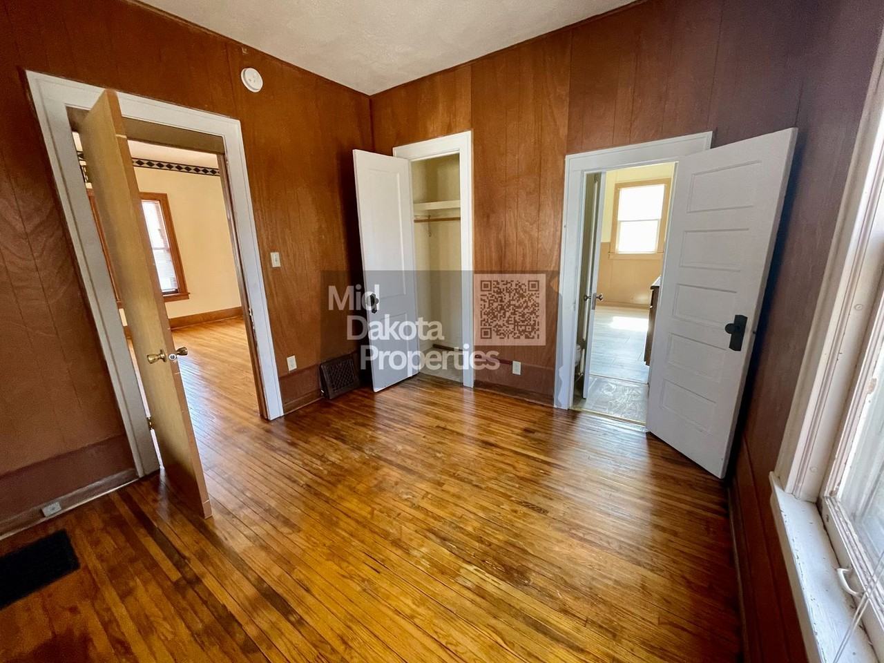 801 W 5th Ave - Photo 5 of 19