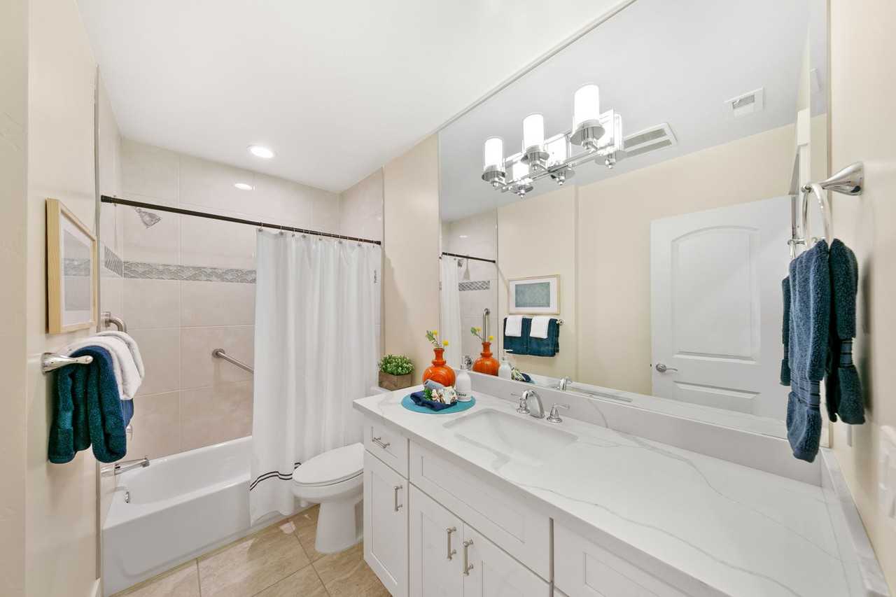 861 54th St #861 - Photo 2 of 12