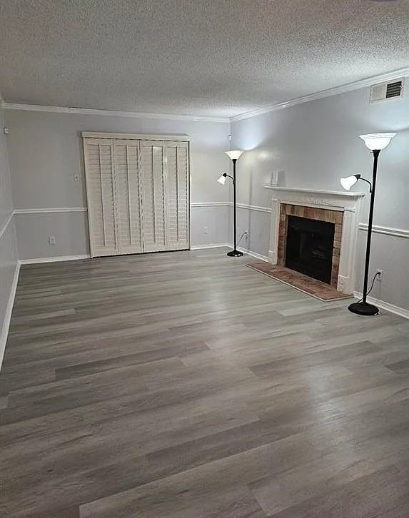 1250 HENCHLEY AVE104 #104 - Photo 2 of 12