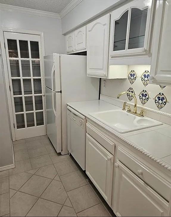 1250 HENCHLEY AVE104 #104 - Photo 4 of 12