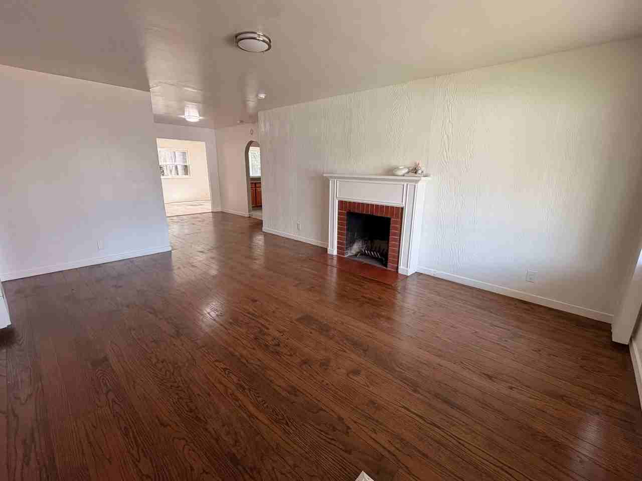 20861 Times Ave - Photo 3 of 19