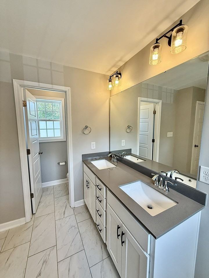 325 Whetstone Dr #1 - Photo 7 of 10