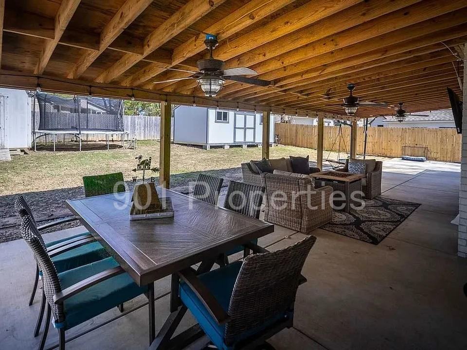 1234 Greenview Rd #1 - Photo 5 of 19