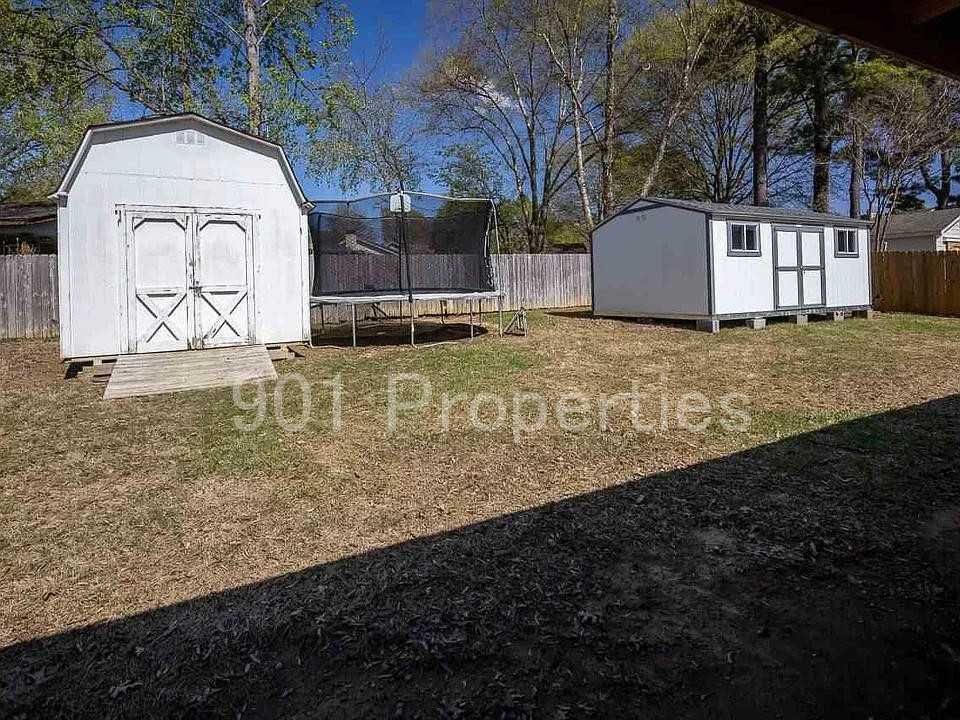 1234 Greenview Rd #1 - Photo 6 of 19