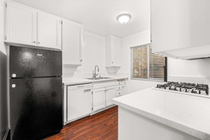 featured image of 10997 Del Norte St