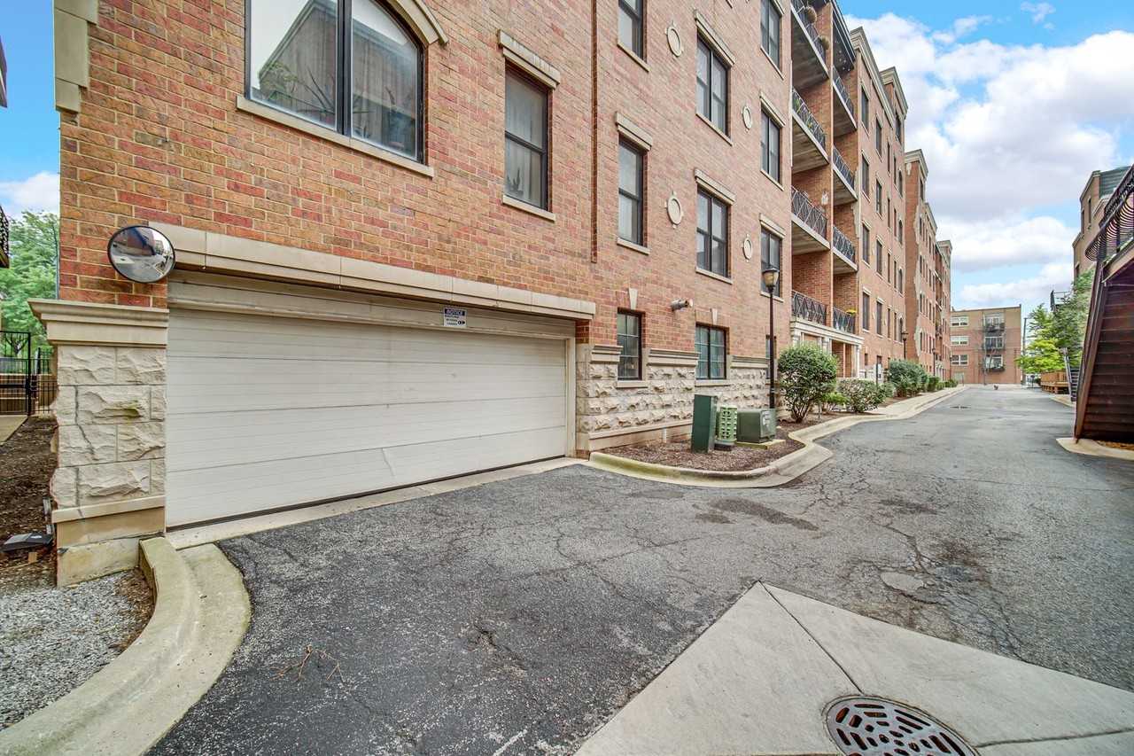 2811 N Bell Ave - Photo 4 of 24
