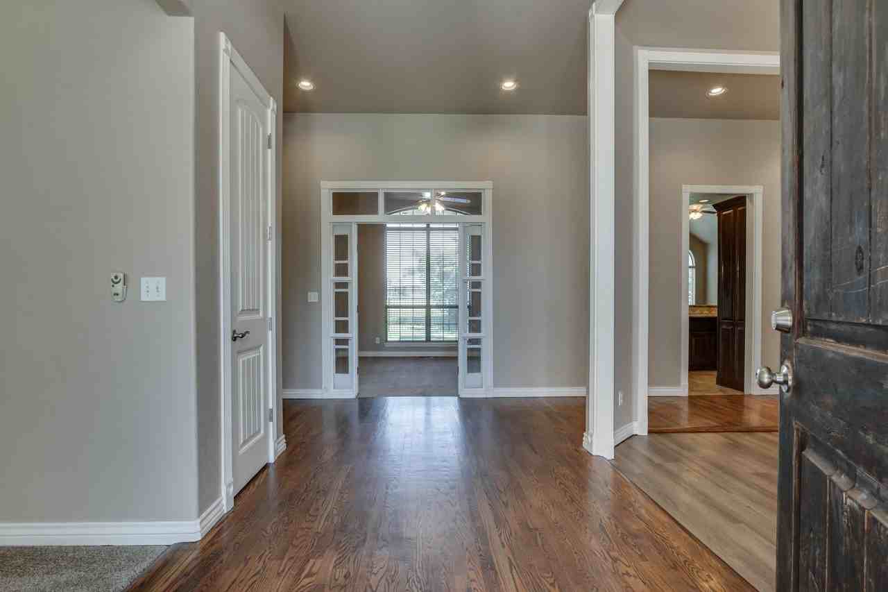 3341 Heritage Green Cir - Photo 7 of 50